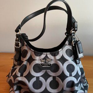 COACH BAG LARGE C'S